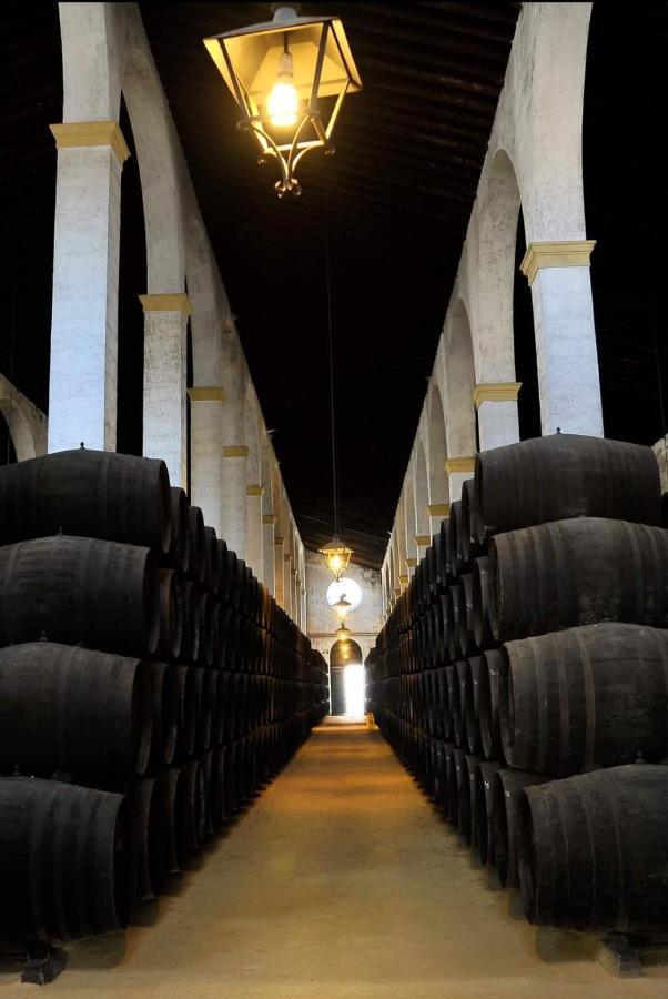 Sherryflat Trebol - Parking Jerez de la Frontera Esterno foto